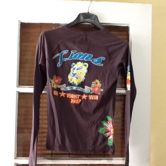 NWT Dark Gray Detailed Embroidered Long Sleeve Size M - Picture 2 of 5